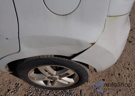 2010 Kia Soul + z USA, uszkodzony, nr VIN KNDJT2A29A7703824